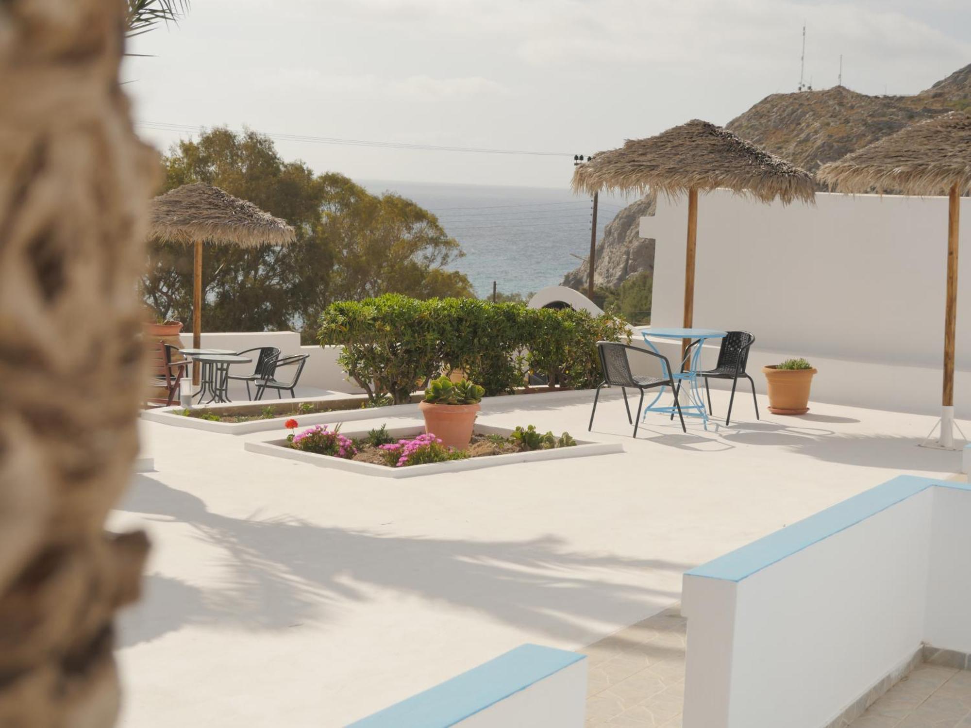 Ancient Thera Studios Kamari&Swimming Pool Exterior foto