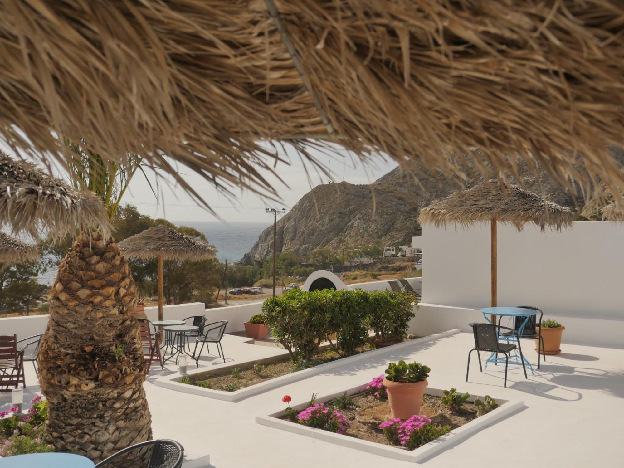 Ancient Thera Studios Kamari&Swimming Pool Exterior foto